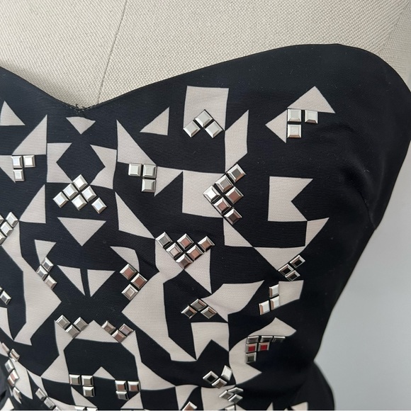 Silence + noise strapless dress with pockets size S - Picture 3 of 6